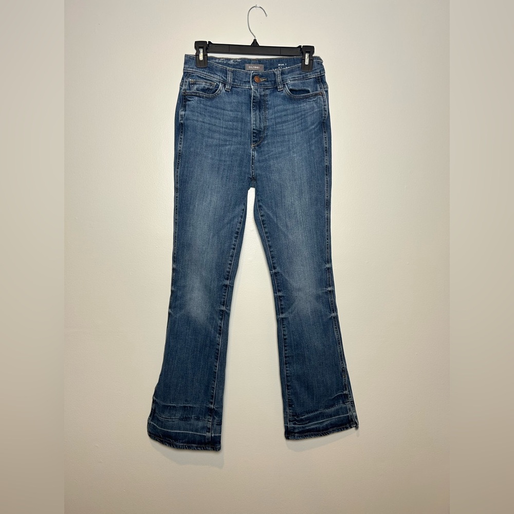 DL1961 Women's bootcut Jeans size 28i stretch Deep Blue denim